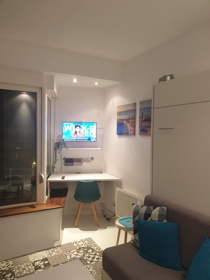 Studio Vue Mer Au Coeur De Malo Les Bains Pieds Dans L Eau Дюнкерк Экстерьер фото